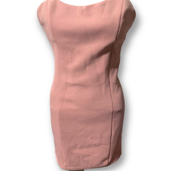 Fashion Nova Dresses & Skirts - Fashion Nova spaghetti, strap coral stretchy fitted dress